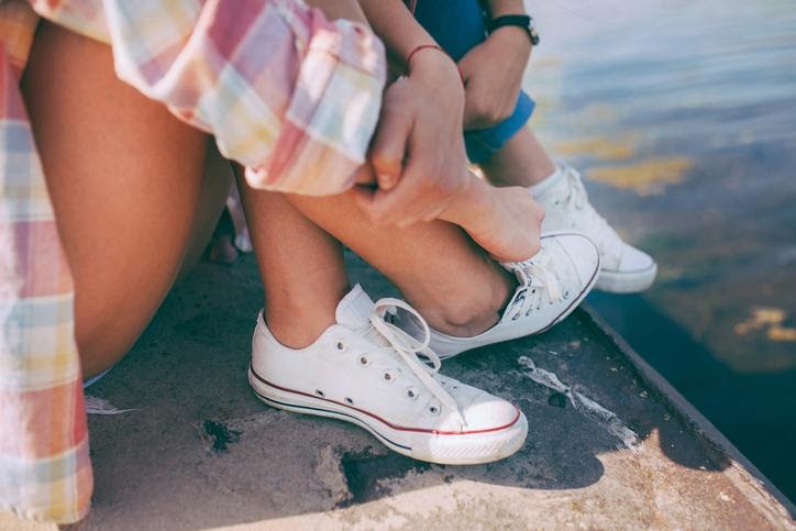 Converse che fanno male: cosa fare? | Blog escarpe.it