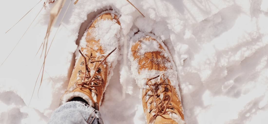 Scarponi da neve e scarpe